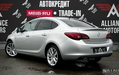 Opel Astra J, 2013 год, 1 100 000 рублей, 5 фотография