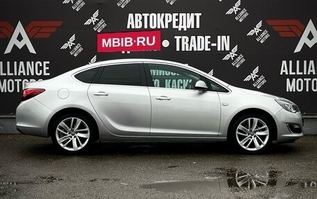 Opel Astra J, 2013 год, 1 100 000 рублей, 10 фотография