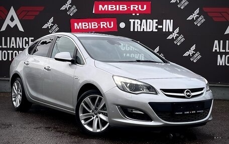 Opel Astra J, 2013 год, 1 100 000 рублей, 1 фотография