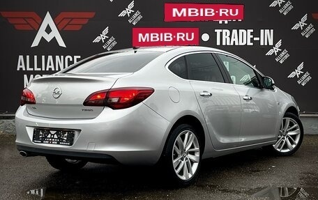 Opel Astra J, 2013 год, 1 100 000 рублей, 9 фотография