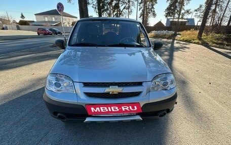 Chevrolet Niva I рестайлинг, 2015 год, 660 000 рублей, 14 фотография