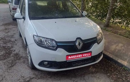 Renault Sandero II рестайлинг, 2015 год, 685 000 рублей, 1 фотография