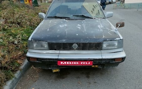 Nissan Bluebird VIII, 1989 год, 200 000 рублей, 1 фотография