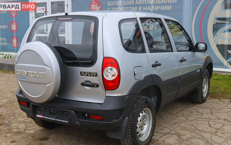 Chevrolet Niva I рестайлинг, 2011 год, 530 000 рублей, 18 фотография