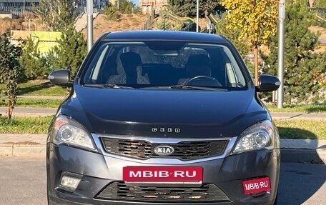 KIA cee'd I рестайлинг, 2010 год, 850 000 рублей, 12 фотография