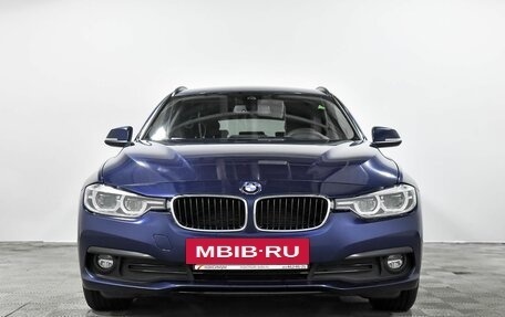 BMW 3 серия, 2019 год, 2 220 000 рублей, 3 фотография