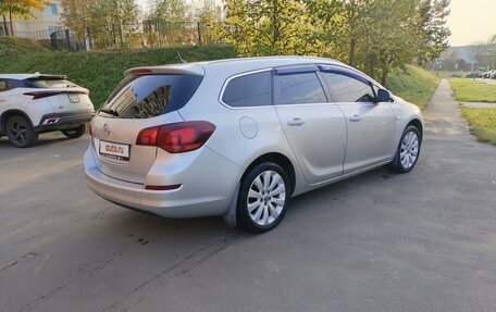 Opel Astra J, 2012 год, 890 000 рублей, 3 фотография