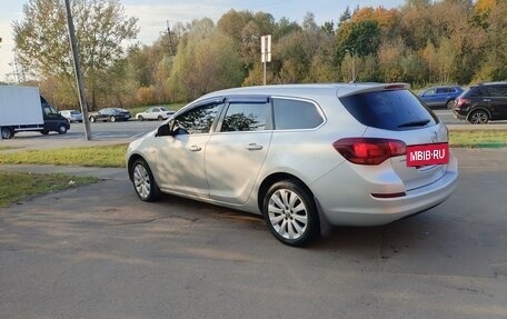 Opel Astra J, 2012 год, 890 000 рублей, 5 фотография