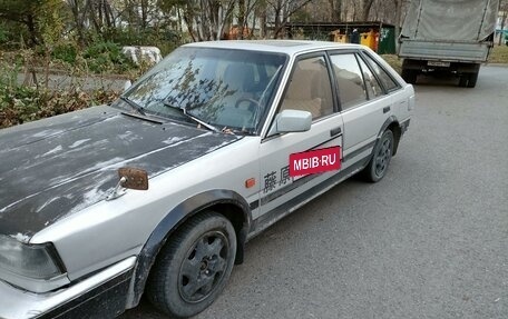 Nissan Bluebird VIII, 1989 год, 200 000 рублей, 2 фотография