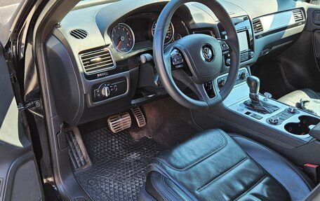 Volkswagen Touareg III, 2013 год, 2 600 000 рублей, 13 фотография