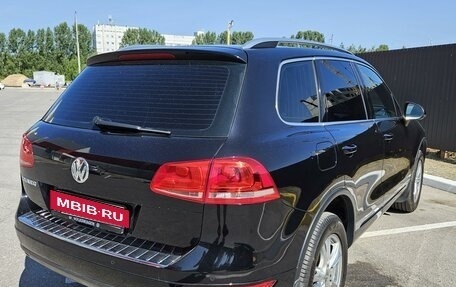 Volkswagen Touareg III, 2013 год, 2 600 000 рублей, 3 фотография