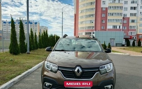 Renault Sandero II рестайлинг, 2020 год, 1 780 000 рублей, 4 фотография