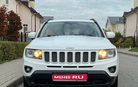 Jeep Compass I рестайлинг, 2014 год, 1 185 000 рублей, 2 фотография