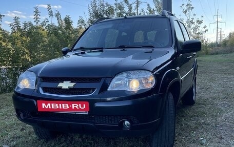 Chevrolet Niva I рестайлинг, 2016 год, 750 000 рублей, 6 фотография