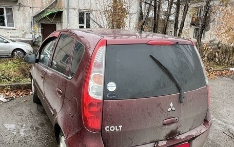 Mitsubishi Colt VI рестайлинг, 2006 год, 600 000 рублей, 2 фотография