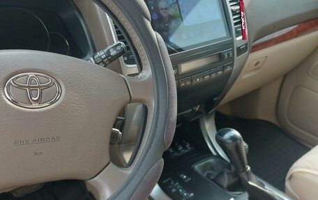 Toyota Land Cruiser Prado 120 рестайлинг, 2007 год, 2 800 000 рублей, 4 фотография