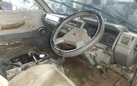 Nissan Vanette II, 1987 год, 120 000 рублей, 2 фотография