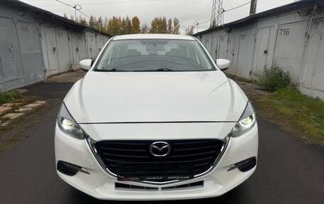 Mazda 3, 2018 год, 1 490 000 рублей, 2 фотография