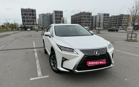 Lexus RX IV рестайлинг, 2018 год, 4 000 000 рублей, 1 фотография