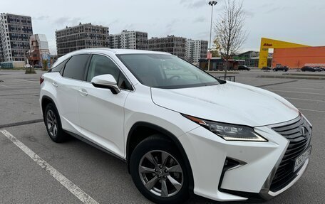 Lexus RX IV рестайлинг, 2018 год, 4 000 000 рублей, 2 фотография