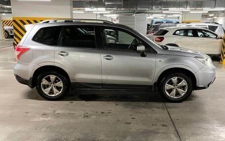 Subaru Forester, 2015 год, 1 812 000 рублей, 2 фотография