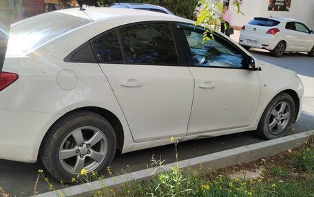 Chevrolet Cruze II, 2012 год, 850 000 рублей, 6 фотография