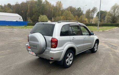 Toyota RAV4, 2004 год, 990 000 рублей, 4 фотография