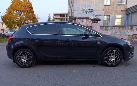 Opel Astra J, 2015 год, 1 490 000 рублей, 7 фотография