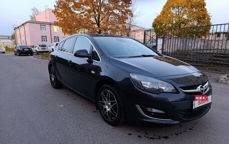 Opel Astra J, 2015 год, 1 490 000 рублей, 8 фотография