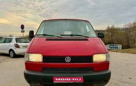 Volkswagen Transporter T4, 2001 год, 720 000 рублей, 1 фотография