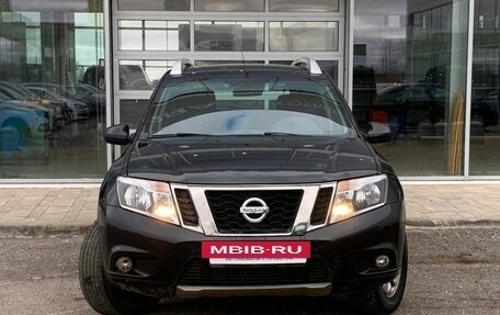 Nissan Terrano III, 2017 год, 1 450 000 рублей, 2 фотография