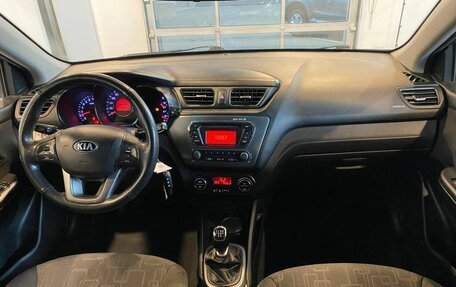 KIA Rio III рестайлинг, 2013 год, 903 000 рублей, 9 фотография