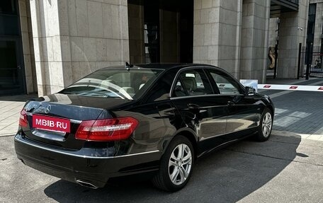 Mercedes-Benz E-Класс, 2012 год, 1 899 000 рублей, 14 фотография