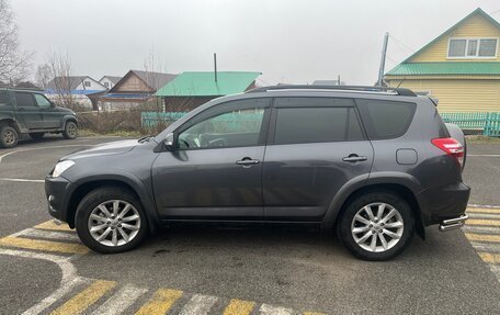 Toyota RAV4, 2011 год, 1 730 000 рублей, 3 фотография