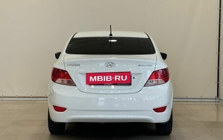 Hyundai Solaris II рестайлинг, 2011 год, 925 000 рублей, 8 фотография