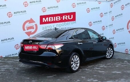 Toyota Camry, 2018 год, 2 749 000 рублей, 4 фотография