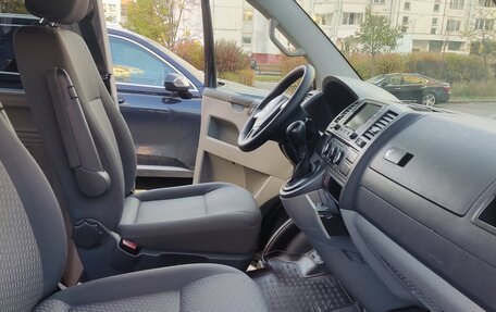 Volkswagen Caravelle T5, 2012 год, 2 100 000 рублей, 8 фотография