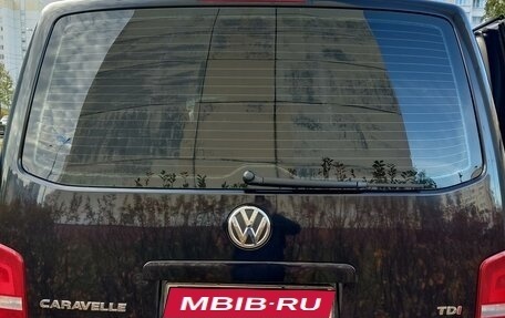 Volkswagen Caravelle T5, 2012 год, 2 100 000 рублей, 24 фотография