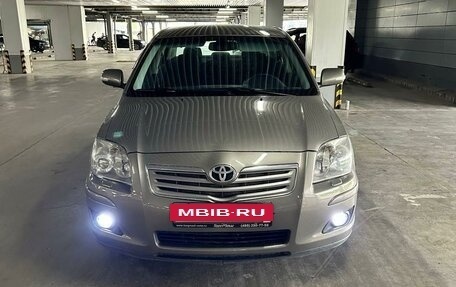 Toyota Avensis III рестайлинг, 2006 год, 680 000 рублей, 5 фотография