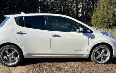 Nissan Leaf I, 2013 год, 560 000 рублей, 8 фотография