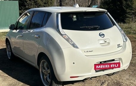 Nissan Leaf I, 2013 год, 560 000 рублей, 6 фотография