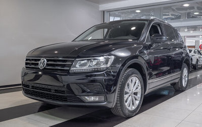 Volkswagen Tiguan II, 2018 год, 2 600 000 рублей, 1 фотография