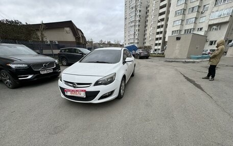 Opel Astra J, 2013 год, 1 200 000 рублей, 1 фотография