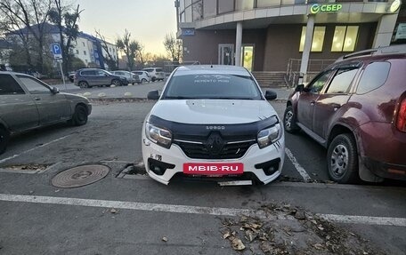 Renault Logan II, 2021 год, 950 000 рублей, 2 фотография