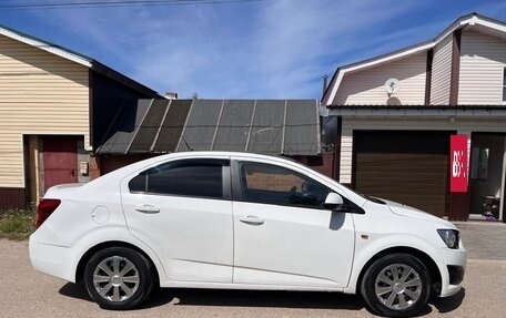 Chevrolet Aveo III, 2015 год, 358 000 рублей, 3 фотография