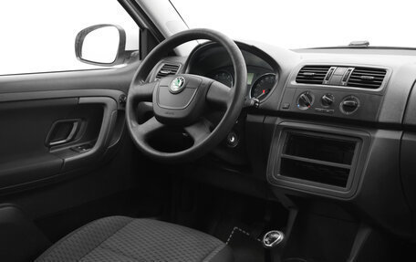 Skoda Fabia II, 2011 год, 1 090 000 рублей, 10 фотография