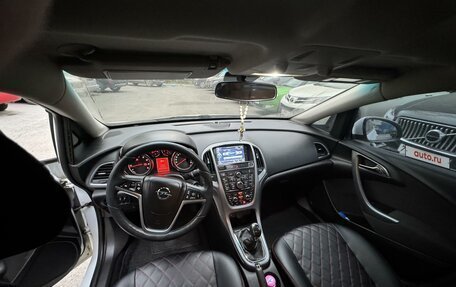 Opel Astra J, 2013 год, 1 200 000 рублей, 6 фотография