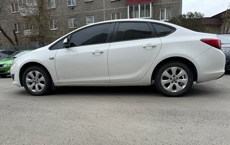 Opel Astra J, 2013 год, 1 200 000 рублей, 3 фотография