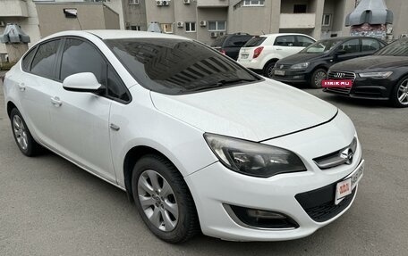 Opel Astra J, 2013 год, 1 200 000 рублей, 5 фотография