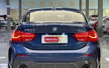 BMW 1 серия, 2021 год, 2 376 000 рублей, 4 фотография